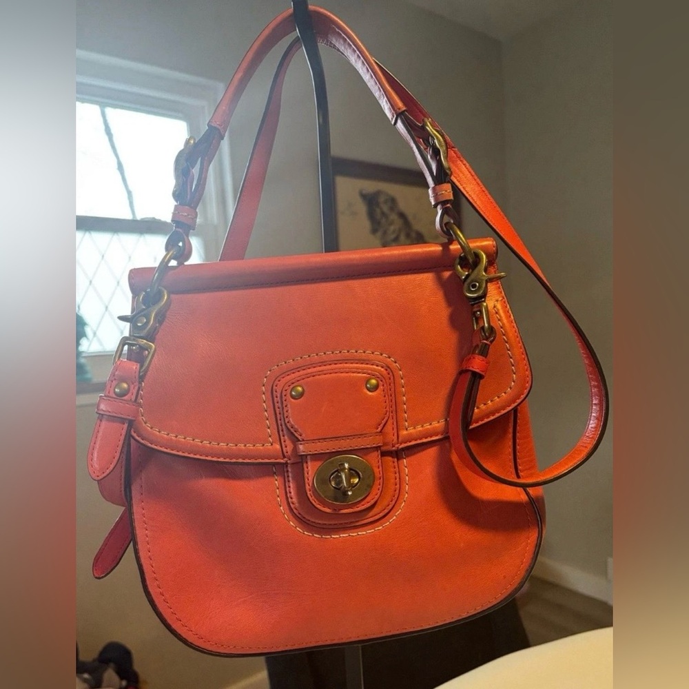 Preowned coach Coach Limited Edition 19132
Willis Legacy 70th Anniversary